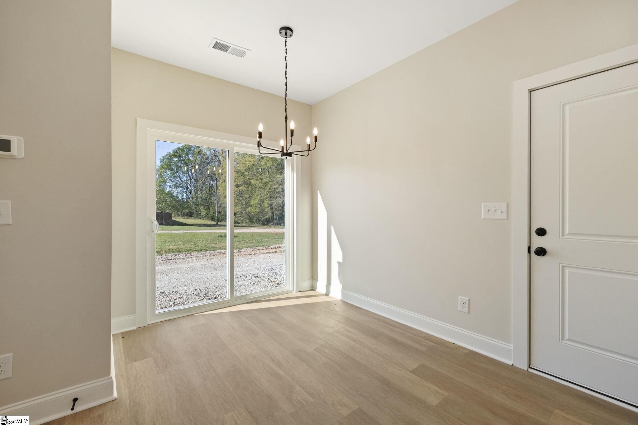1717 Edwards Road Woodruff, SC 29388 - Photo 10 of 48 Gallery Image 10