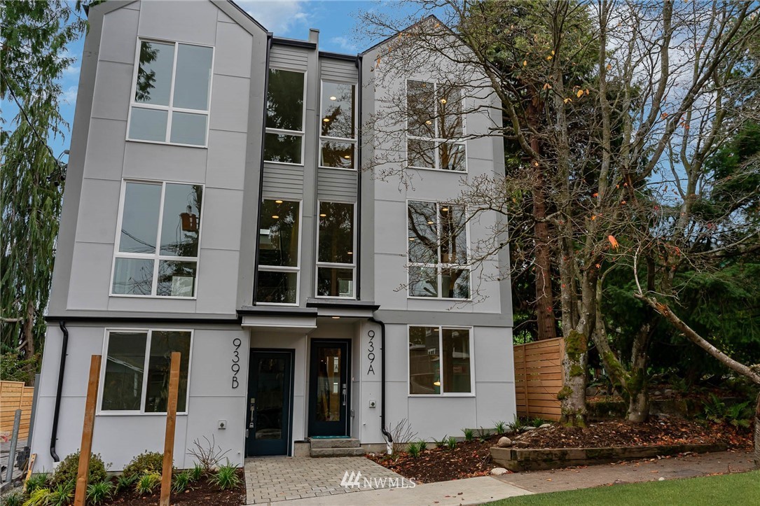 941 North 91st Street, Unit B Seattle, WA 98103 - Photo 23 of 23 front view of a building