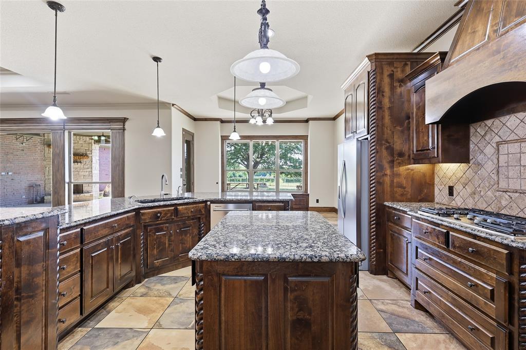 1453 Whitley Road Keller, TX 76248 - Photo 16 of 36
