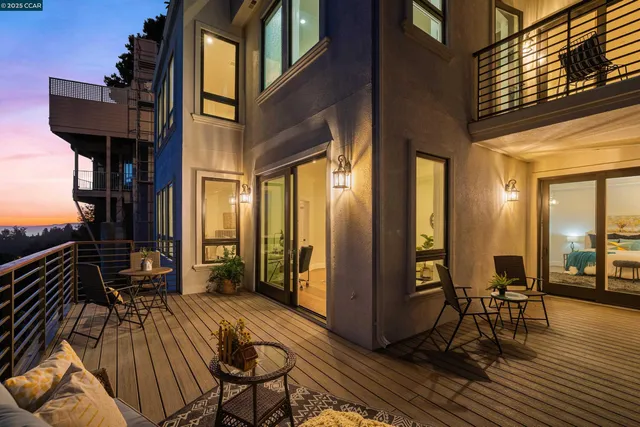 $1,698,000 | 6979 Elverton Drive, Oakland, CA 94611