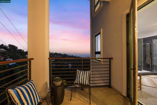 $1,698,000 | 6979 Elverton Drive, Oakland, CA 94611