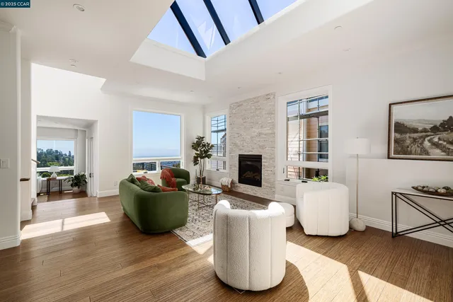 $1,698,000 | 6979 Elverton Drive, Oakland, CA 94611