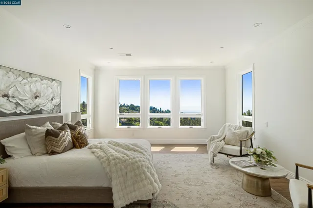 $1,698,000 | 6979 Elverton Drive, Oakland, CA 94611