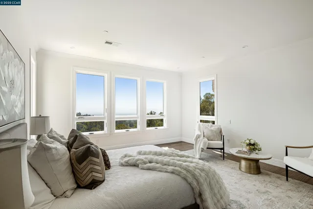 $1,698,000 | 6979 Elverton Drive, Oakland, CA 94611