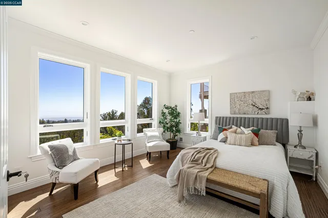 $1,698,000 | 6979 Elverton Drive, Oakland, CA 94611