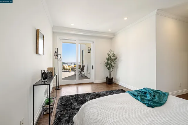 $1,698,000 | 6979 Elverton Drive, Oakland, CA 94611