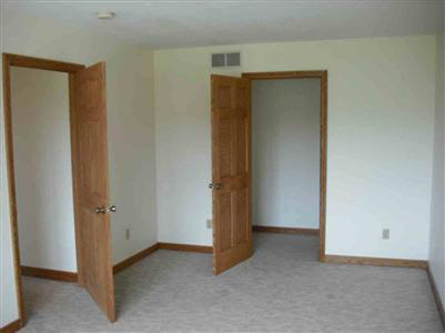 9475 East Bennington Road Durand, MI 48429 - Photo 7 of 11 20241740-6.JPG