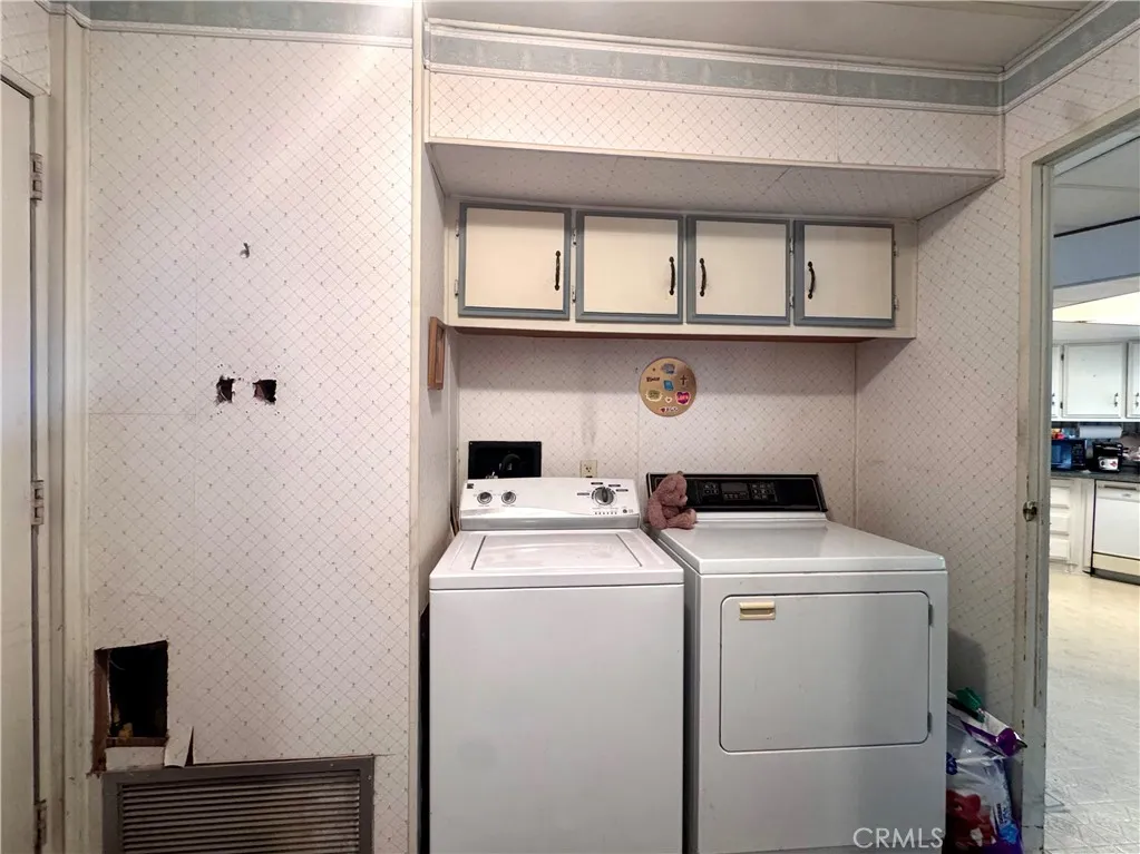 1218 Cleveland, Unit 152 Madera, CA 93638 - Photo 15 of 17