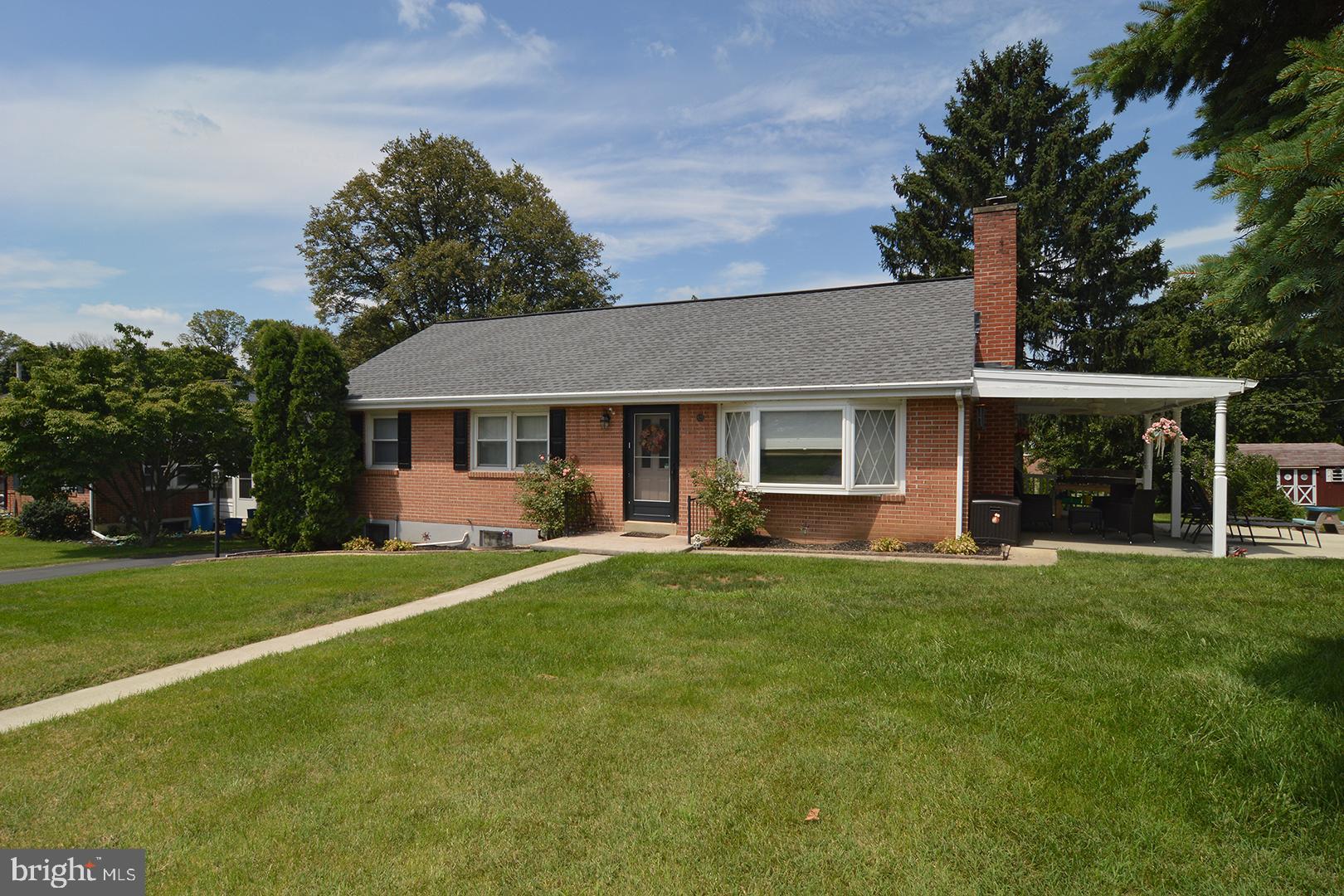 825 Rhodora Avenue Reading, PA 19605 - Photo 3 of 50 Covered Front Porch