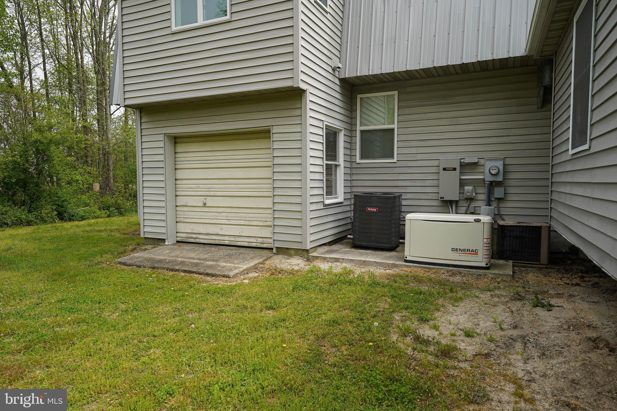 35879 Little Roxanna Road Frankford, DE 19945 - Photo 17 of 114 Storage oon Side of Home