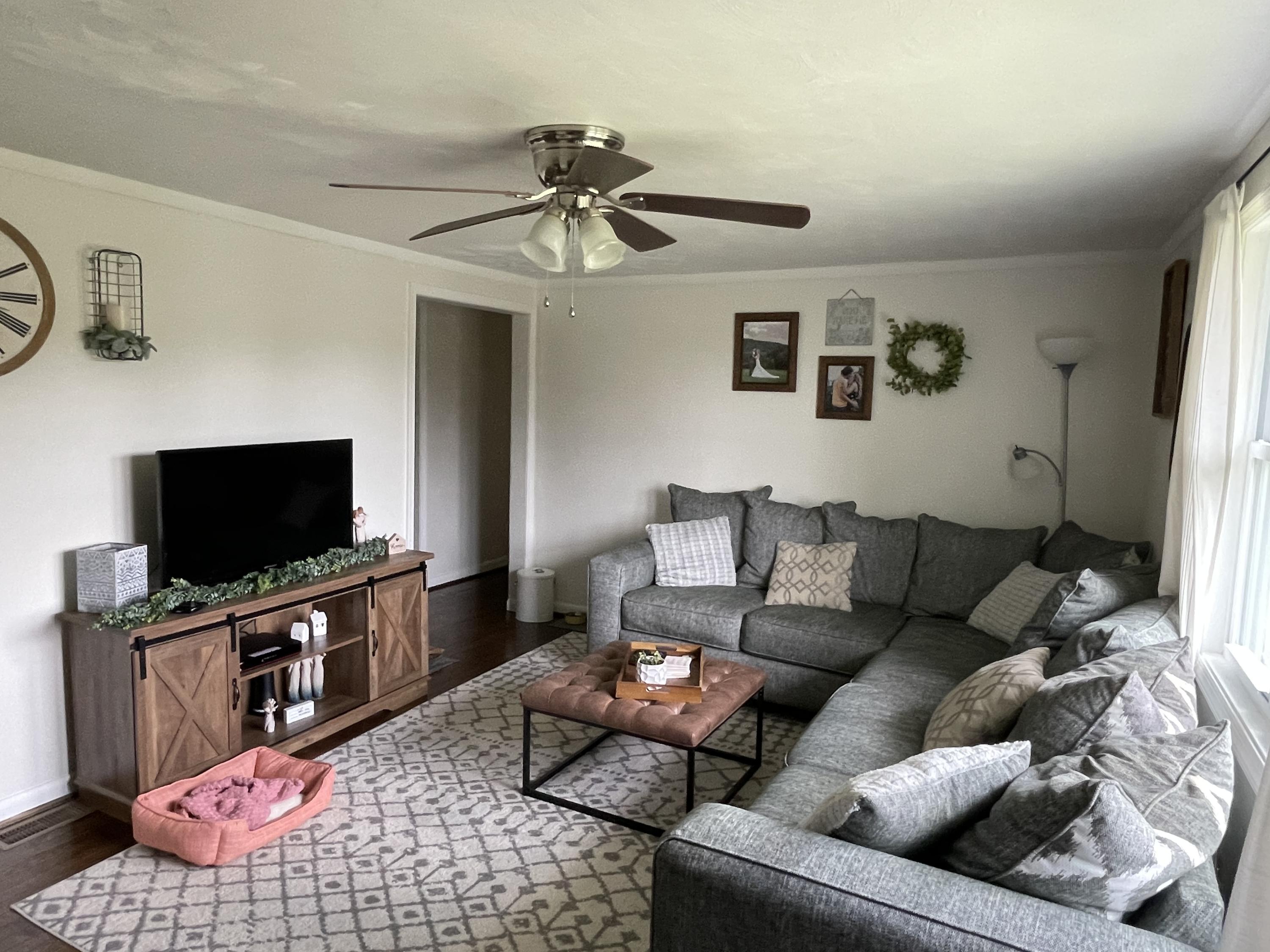 1146 Poteet Road Wirtz, VA 24184 - Photo 8 of 25 IMG-0155