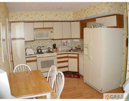 105 Marten Road Princeton, NJ 08540 - Photo 4 of 8