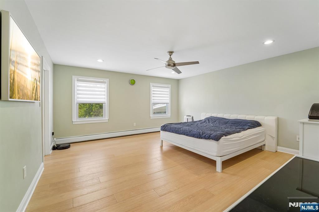 12 Manning Road Paramus, NJ 07652 - Photo 17 of 33 Gallery Image 17