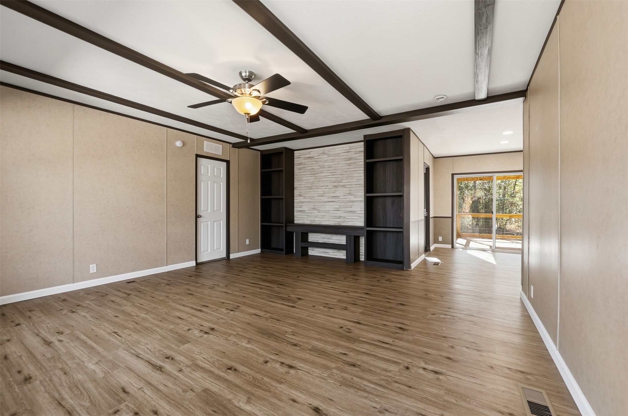 140 Michaels Lane Huntsville, TX 77320 - Photo 12 of 29