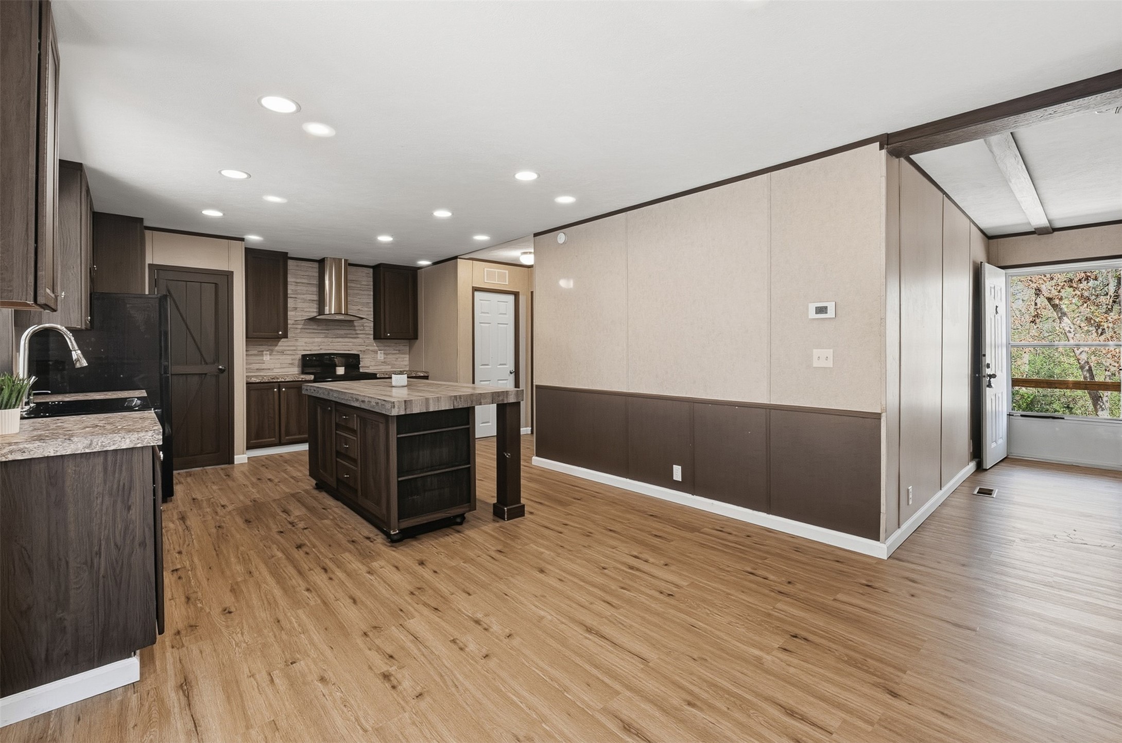 140 Michaels Lane Huntsville, TX 77320 - Photo 10 of 29