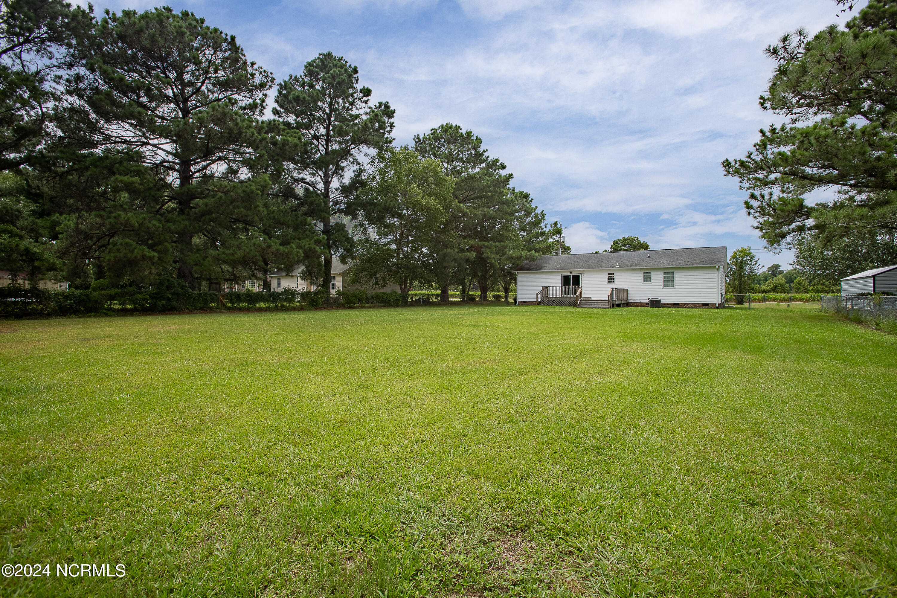 315 Gibbs Road New Bern, NC 28560 - Photo 20 of 28 21