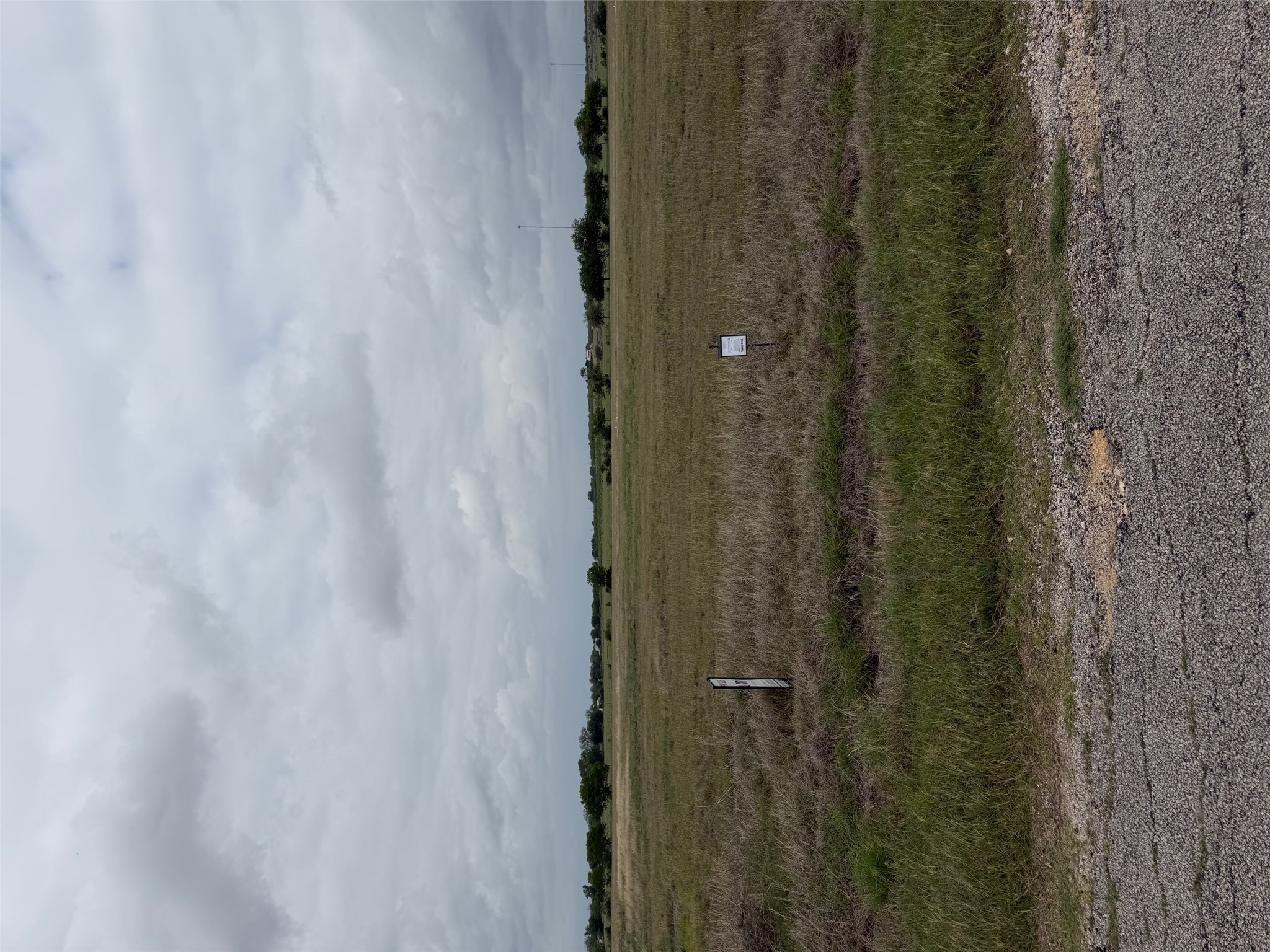 330 Airfield Road Lockhart, TX 78644 - Photo 4 of 8 Gallery Image 4