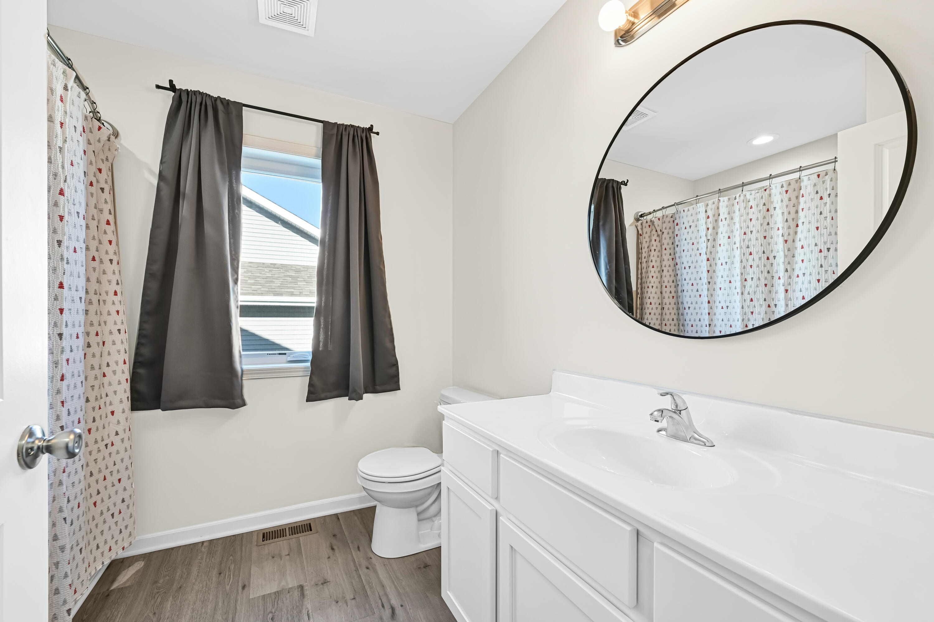 470 Jensen Drive Clinton, WI 53525 - Photo 20 of 31 Main Floor Full Bath