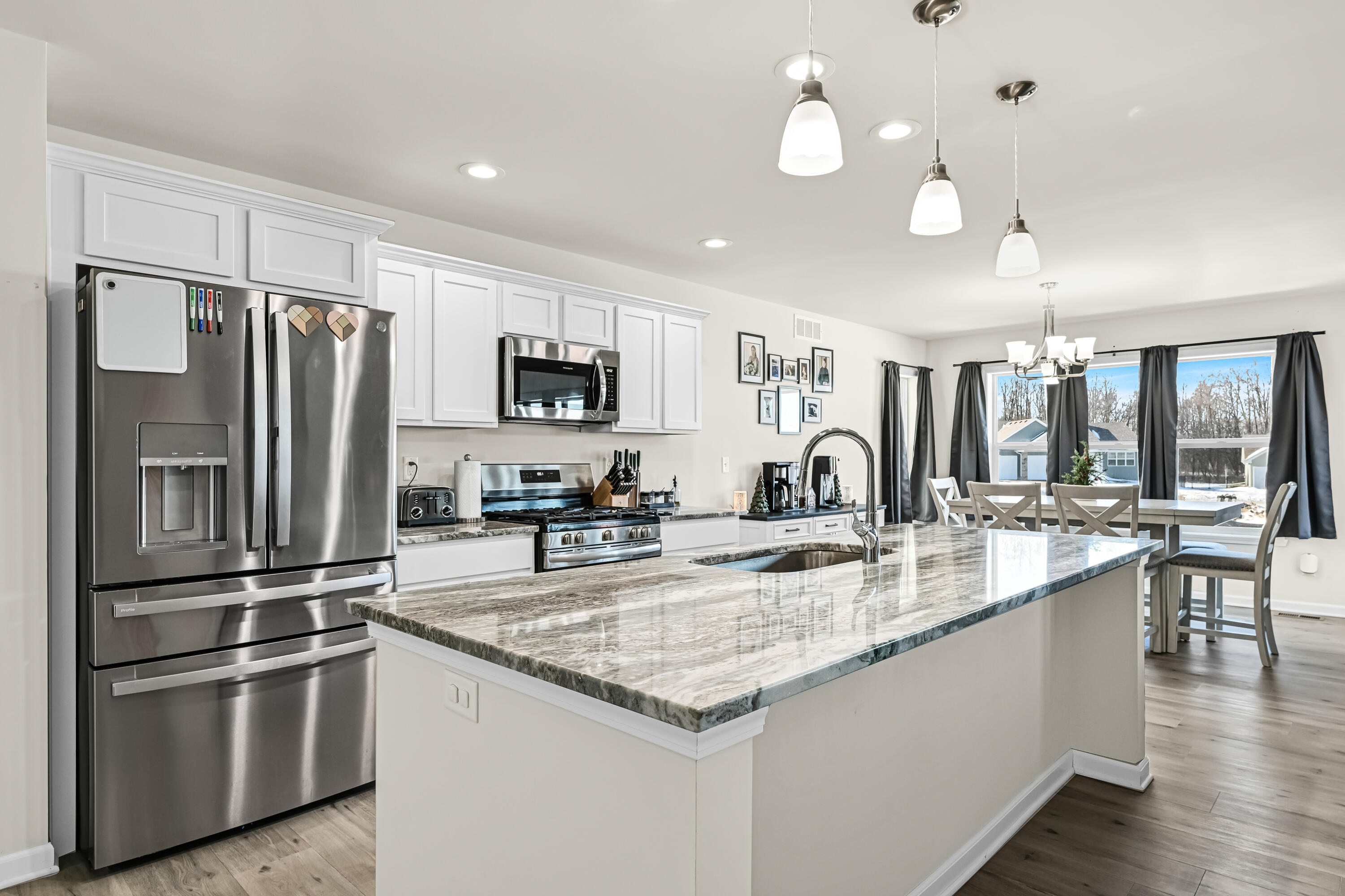 470 Jensen Drive Clinton, WI 53525 - Photo 10 of 31 Large Island