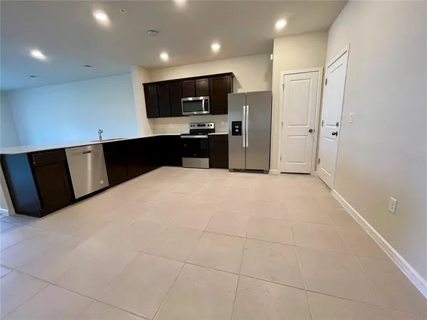$2,600 | 1994 Canny Cove, Winter Park, FL 32792