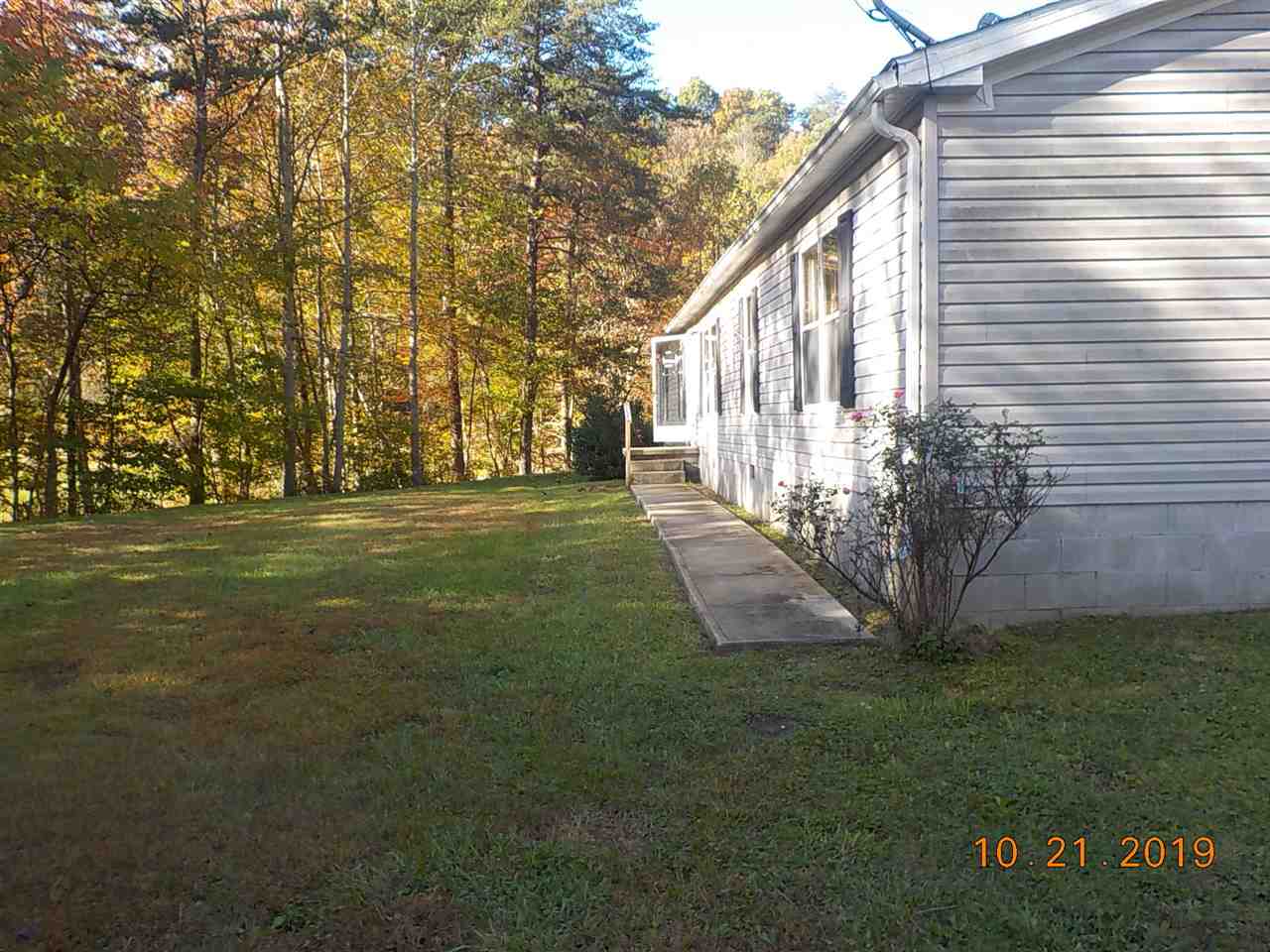 583-dinkens 583-dinkens Road Road Rush, KY 41168 - Photo 1 of 1