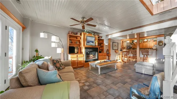$1,390,000 | 1117 Dogwood Road, Lake Ozark, MO 65049
