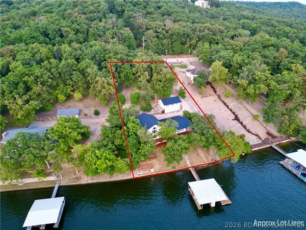 $1,390,000 | 1117 Dogwood Road, Lake Ozark, MO 65049
