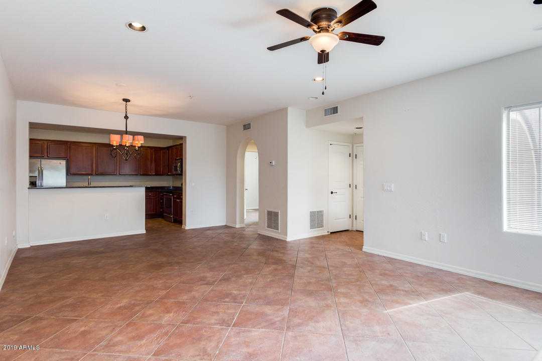 3935 East Rough Rider Road, Unit 1189 Phoenix, AZ 85050 - Photo 8 of 44 17-Rough Rider