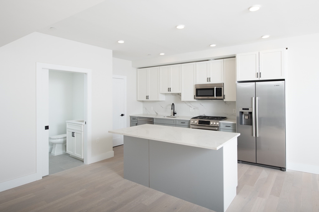 425 Border Street, Unit 207 Boston, MA 02128 - Photo 2 of 20
