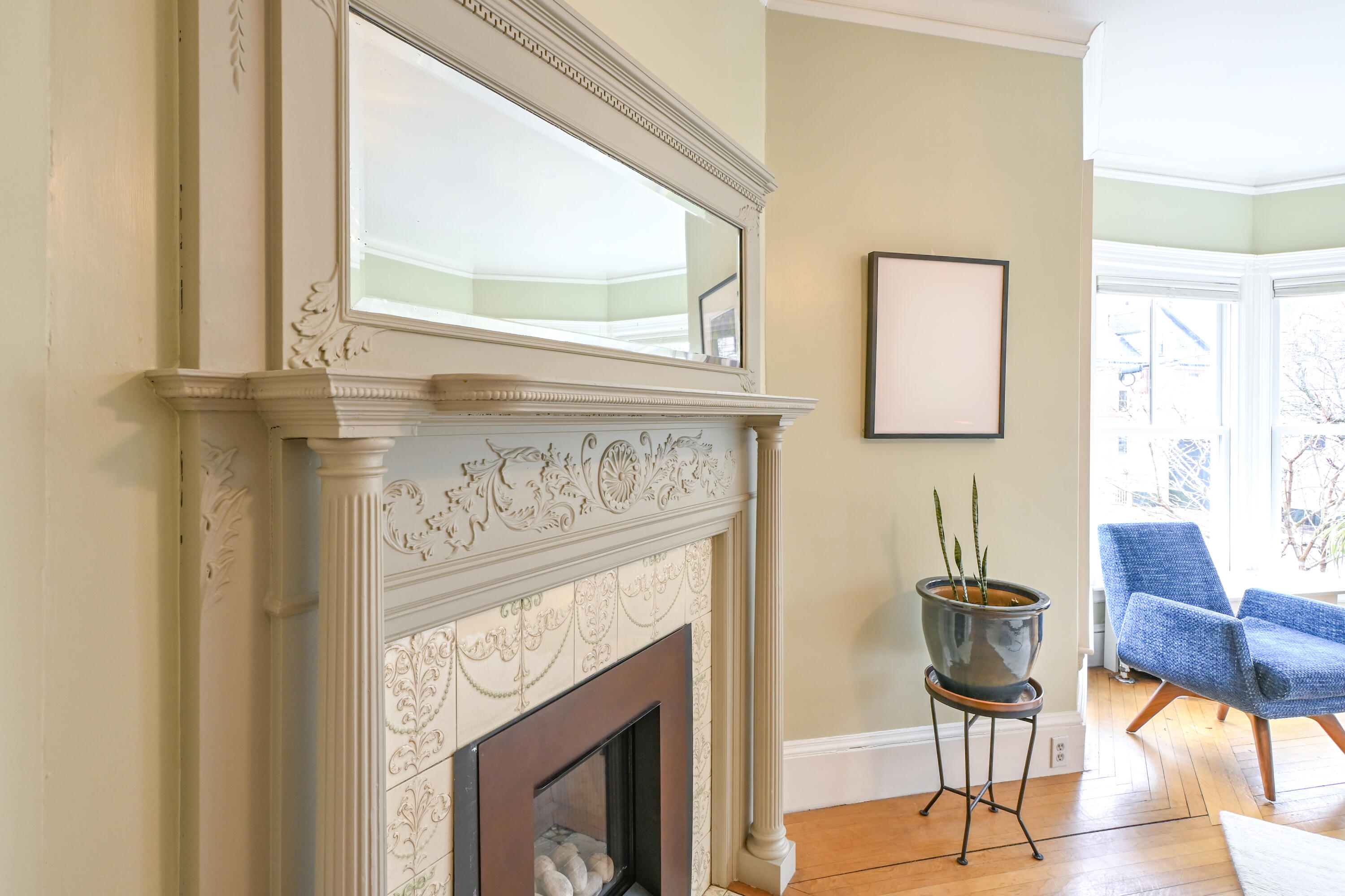 37 Carroll Street Portland, ME 04102 - Photo 12 of 66 Living Room gas fireplace