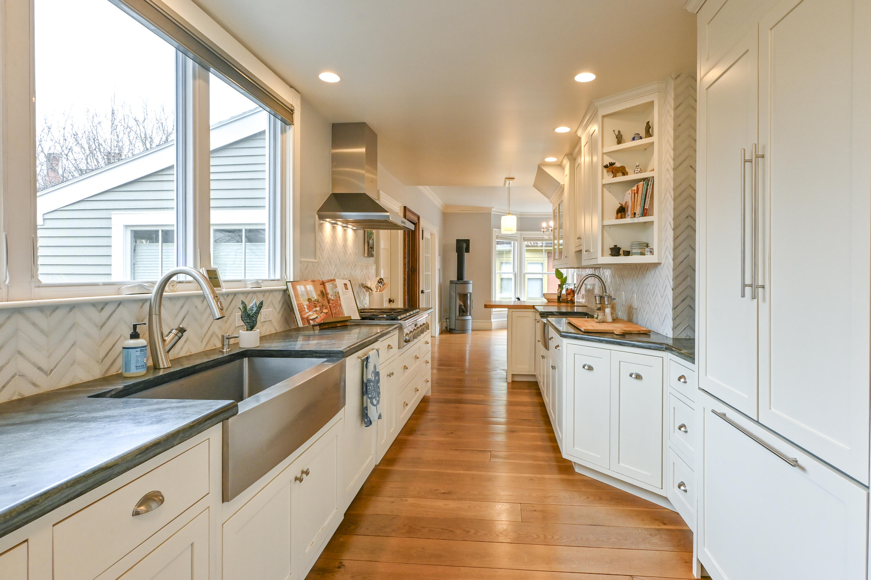 37 Carroll Street Portland, ME 04102 - Photo 25 of 66 kitchen