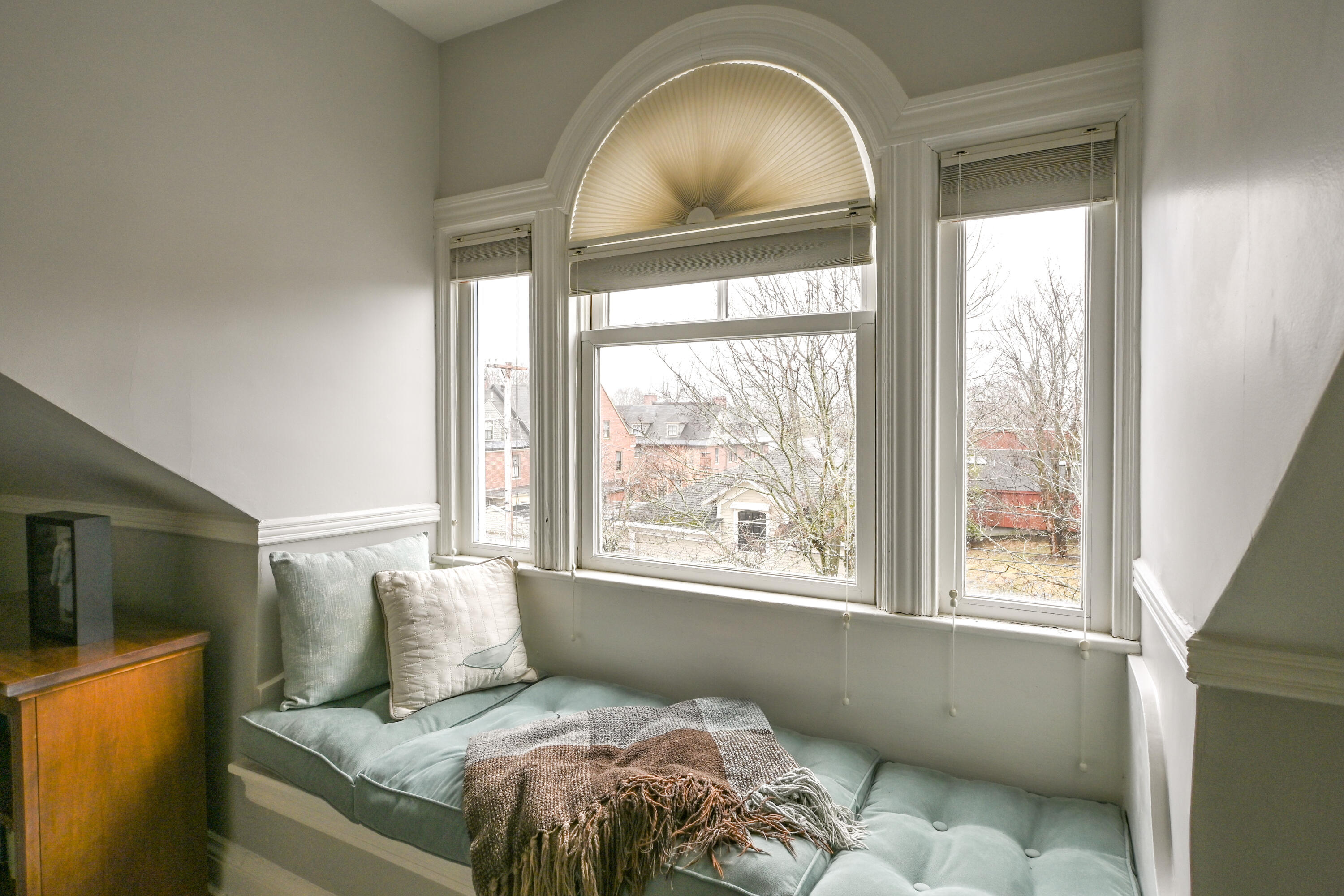 37 Carroll Street Portland, ME 04102 - Photo 51 of 66 Primary Bedroom Window Seat