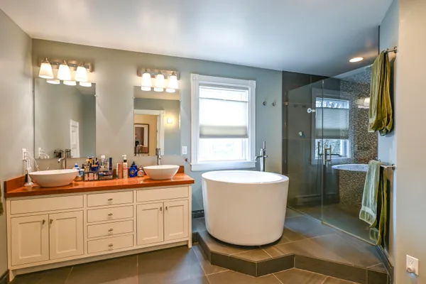 $2,099,000 | 37 Carroll Street, Portland, ME 04102