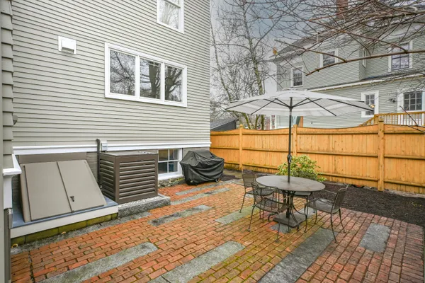 $2,099,000 | 37 Carroll Street, Portland, ME 04102