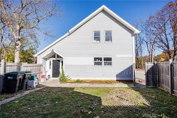 $439,900 | 5692 Pittsford Palmyra Road, Pittsford, NY 14534