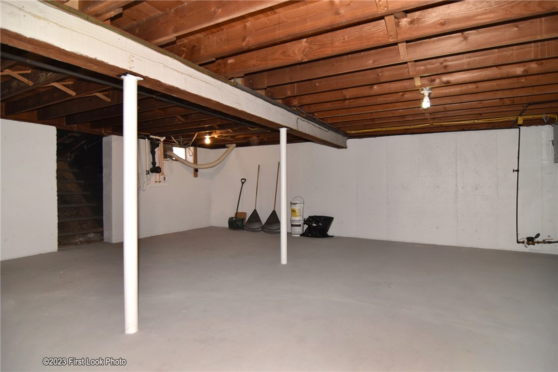 32 Becker Street Warwick, RI 02886 - Photo 31 of 41 Gallery Image 31