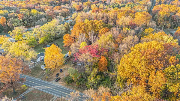 $59,900 | 321 East Bertrand Road, Niles, MI 49120