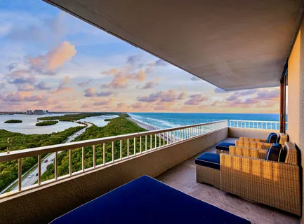 $1,299,000 | 5550 North Ocean Drive, Unit 19C, Riviera Beach, FL 33404