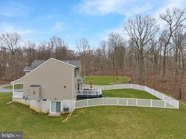 $1,049,000 | 402 Mountainside Road, Temple, PA 19560