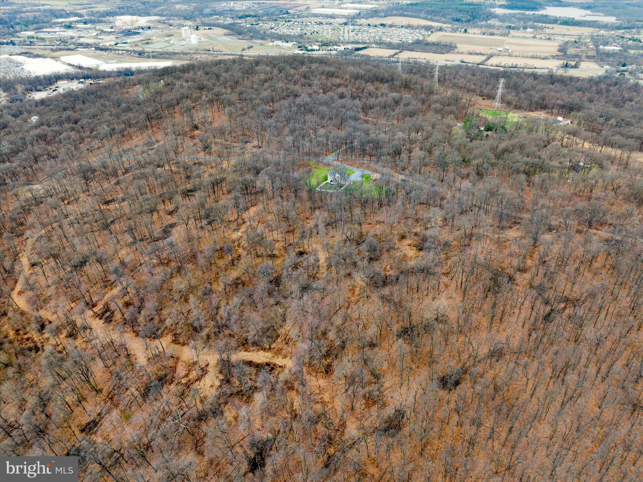 402 Mountainside Road Temple, PA 19560 - Photo 61 of 75 DJI_20260313120920_0057_D