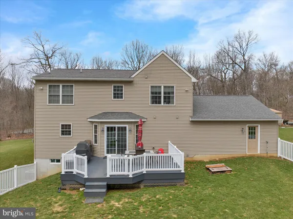 $1,049,000 | 402 Mountainside Road, Temple, PA 19560