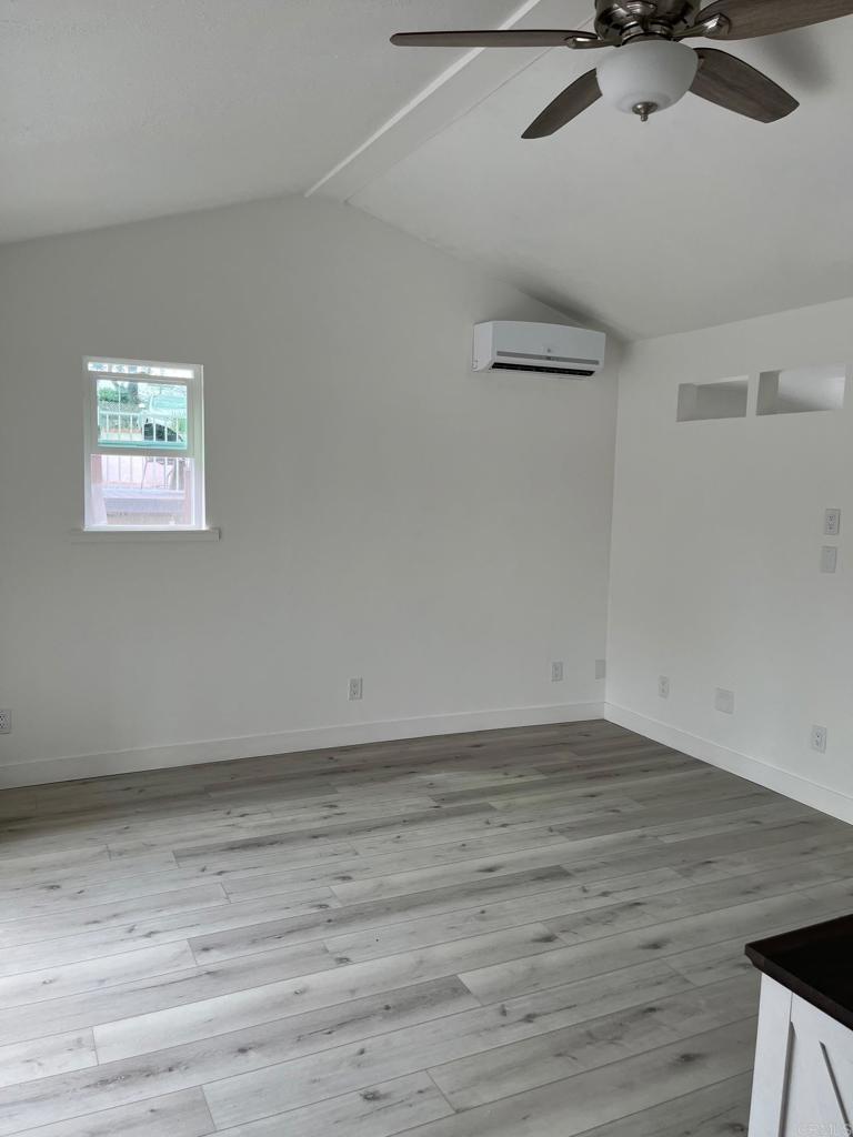 697 Ocean View Avenue Encinitas, CA 92024 - Photo 44 of 49