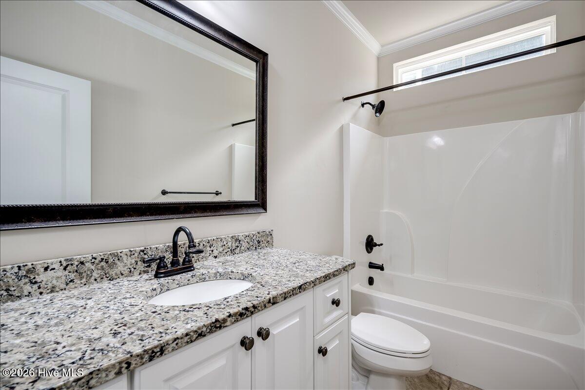 5751 Whispering Pnes Way Evans, GA 30809 - Photo 20 of 54 Main floor Bathroom