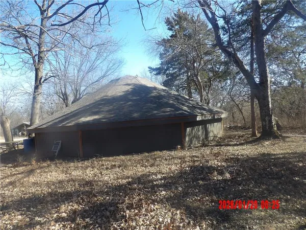$69,900 | 5-9 Walnut Drive, Mound City, KS 66056