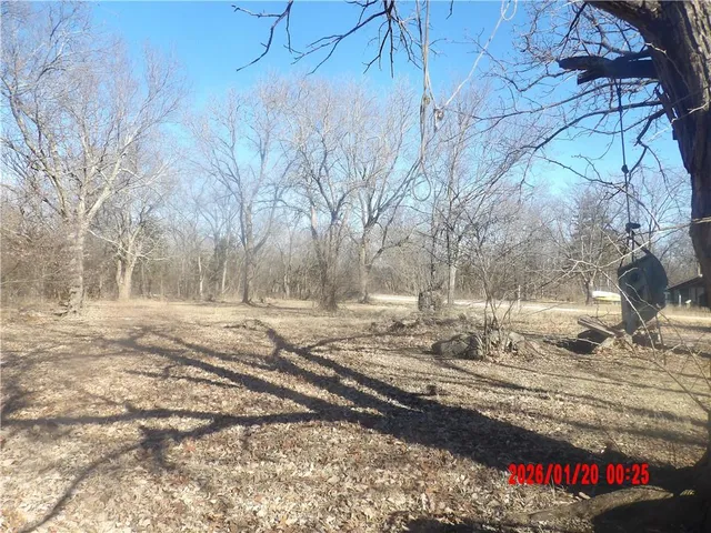 $78,900 | 5-9 Walnut Drive, Mound City, KS 66056