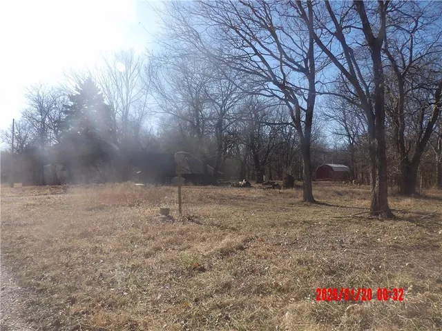 $78,900 | 5-9 Walnut Drive, Mound City, KS 66056