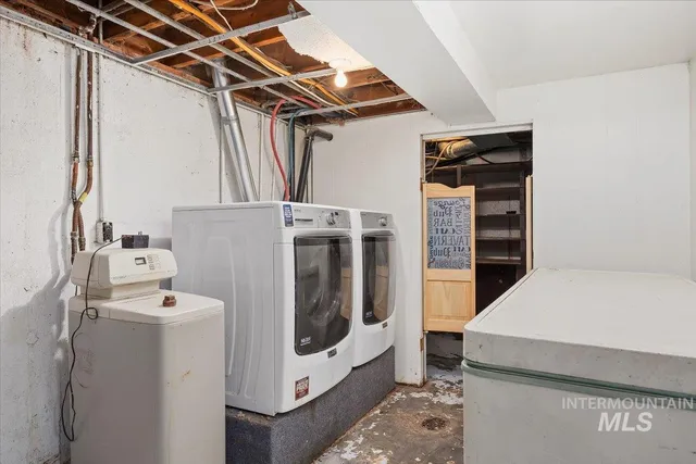 $375,900 | 305 Lucille Street, Kimberly, ID 83341