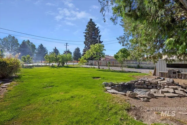 $375,900 | 305 Lucille Street, Kimberly, ID 83341