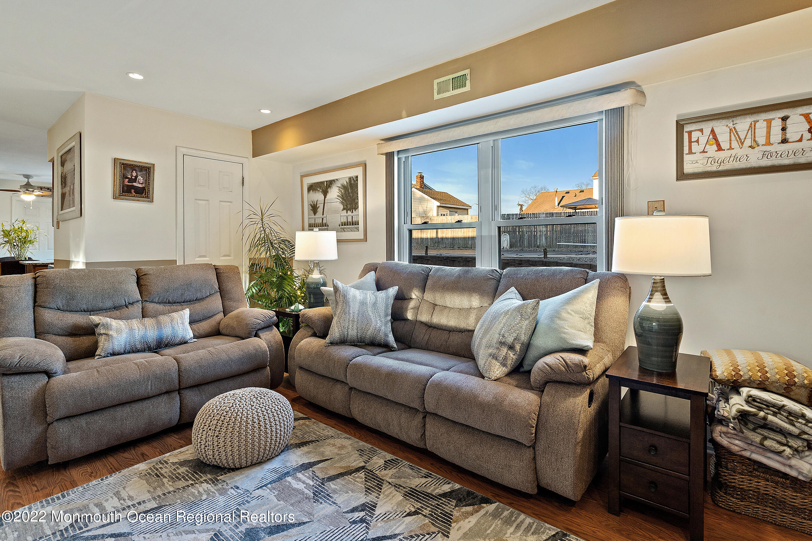 1107 Frontage Road Toms River, NJ 08753 - Photo 14 of 51 Family1c