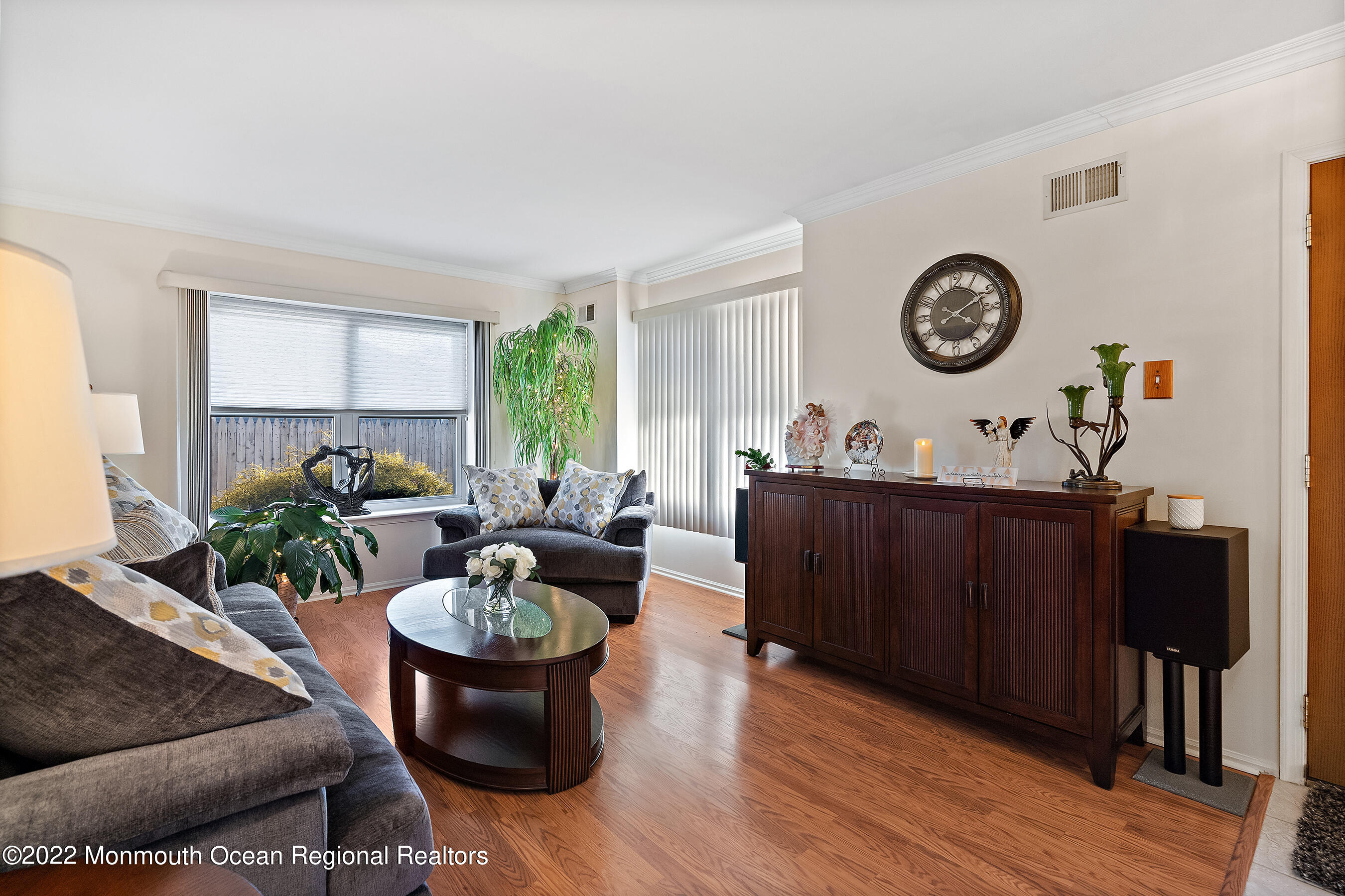 1107 Frontage Road Toms River, NJ 08753 - Photo 7 of 51 Living